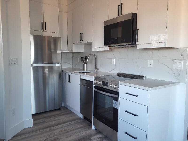 Building Photo - 7401 Jackson Rd