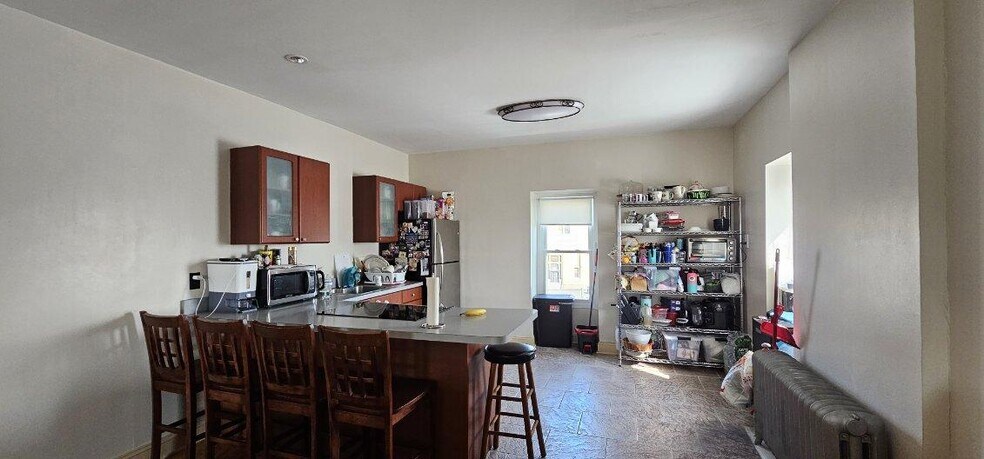 Kitchen - 8139 Frankford Ave