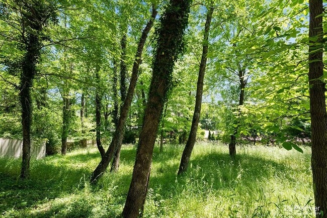 Building Photo - 50 Garvin Dr