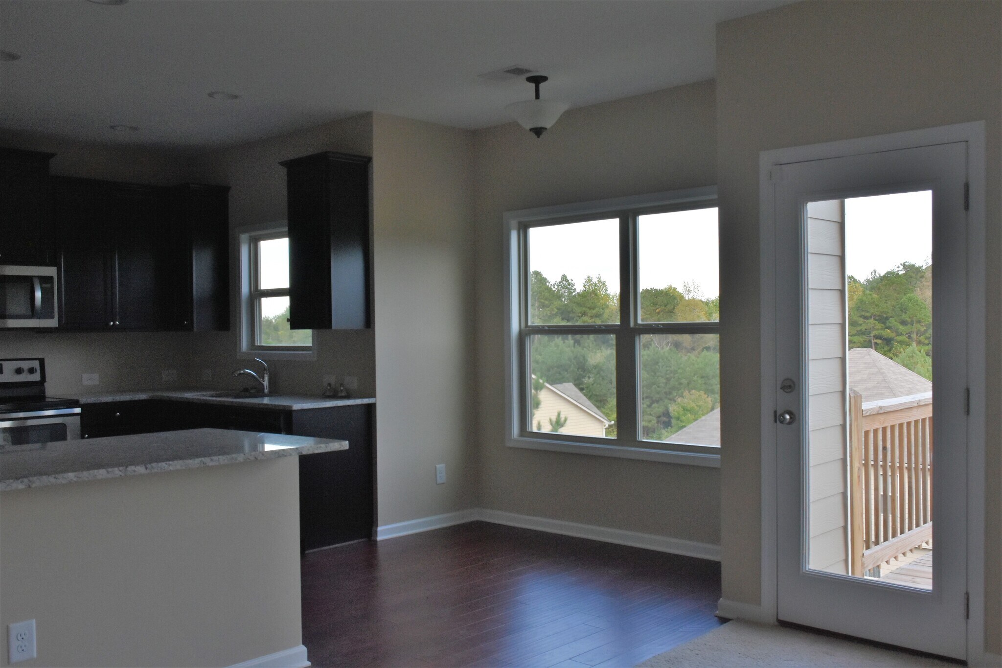 Breakfast nook - 545 Tuscan Cove