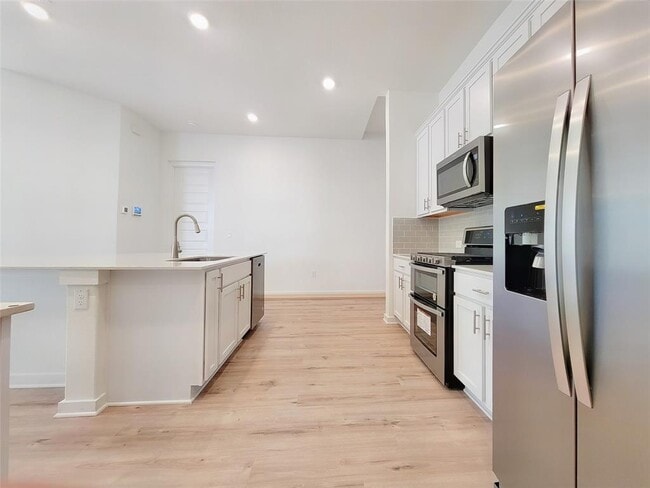 Building Photo - 2032 Bobtail Pass