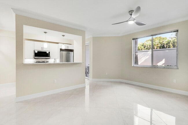 Building Photo - 11010 Legacy Dr