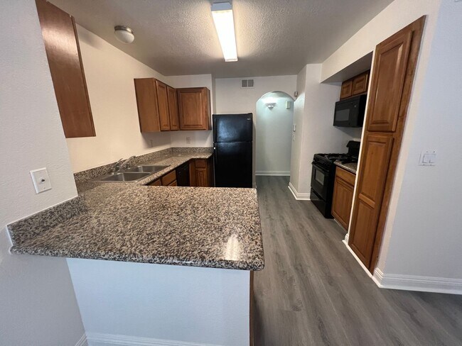 Building Photo - 6500 W Lake Mead Blvd