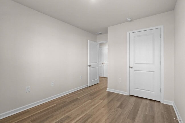 Building Photo - 640 Rd