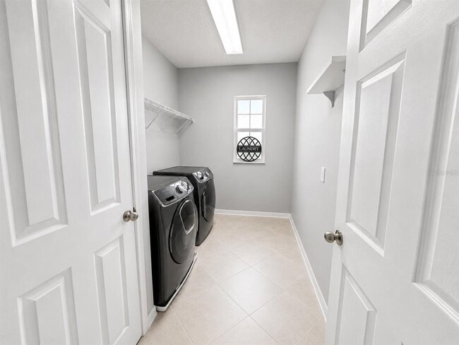 Building Photo - 3813 San Isidro Cir