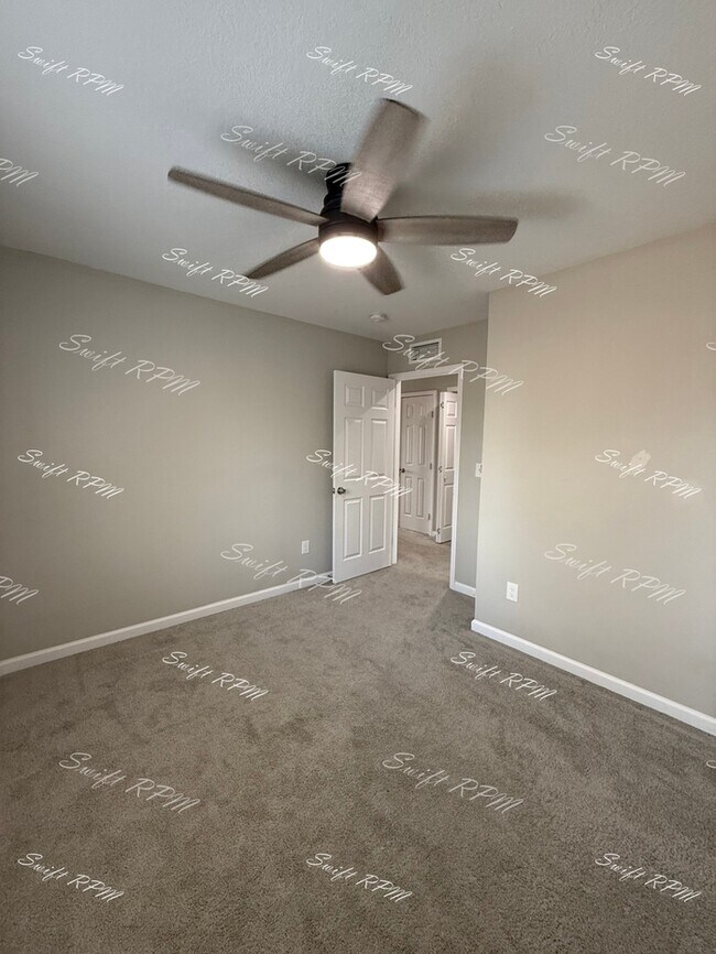 Building Photo - 707 N 2nd St