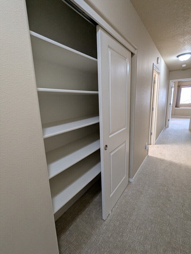 Building Photo - 20565 Sun Meadow Way