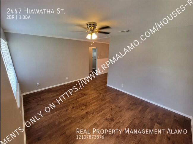 Building Photo - 2447 Hiawatha St