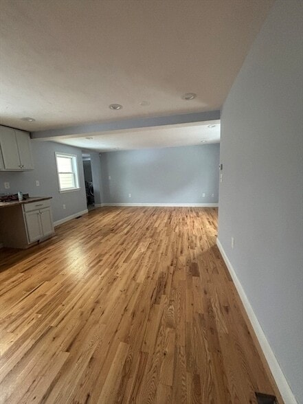 Building Photo - 15 Buckingham St