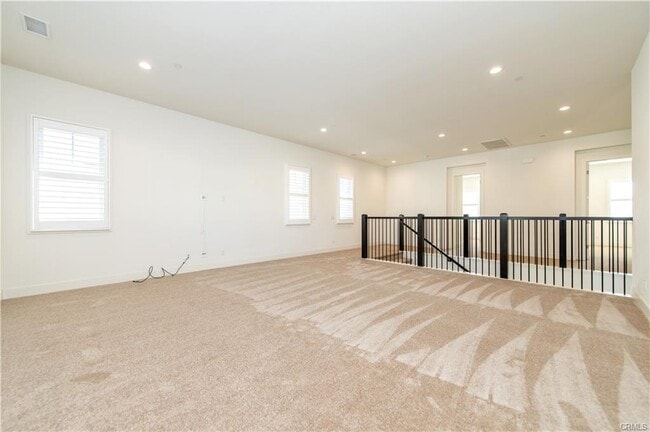 Building Photo - 58 Kite Dr