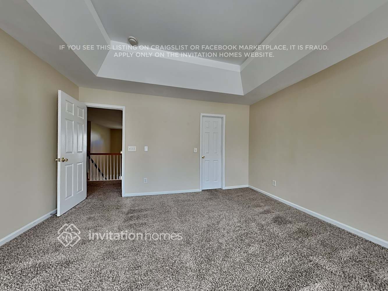 Building Photo - 8422 Oak Dr