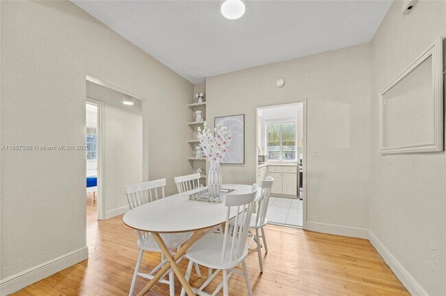 Building Photo - 301 86th St