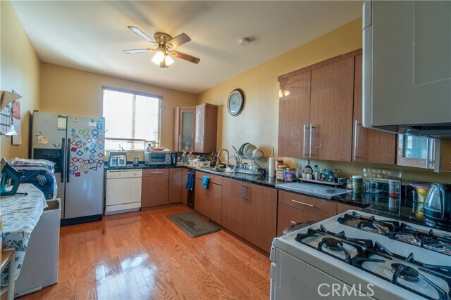 Building Photo - 40947 Ridgegate Ln