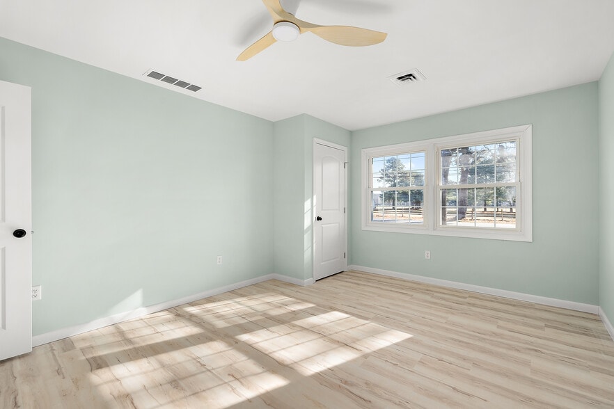 Building Photo - 31568 Old Ocean City Rd