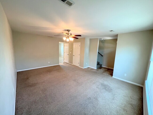 Building Photo - 16075 Holy Cross Ln