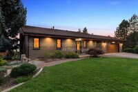 Building Photo - 5203 N Mulvaney Ct