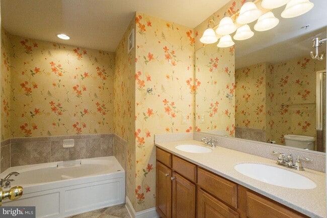 Building Photo - 15426 Rosemont Manor Dr