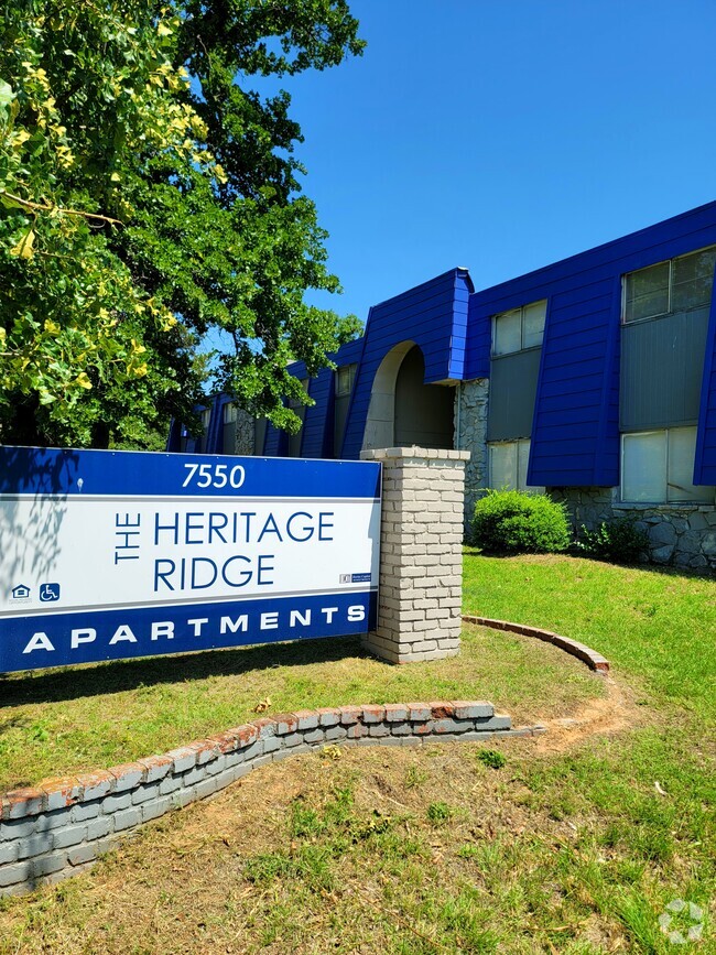 Building Photo - The Heritage Ridge Apartments