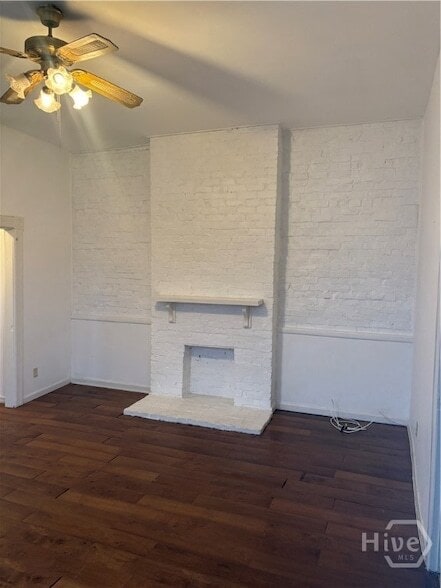 Building Photo - 219 E Taylor St