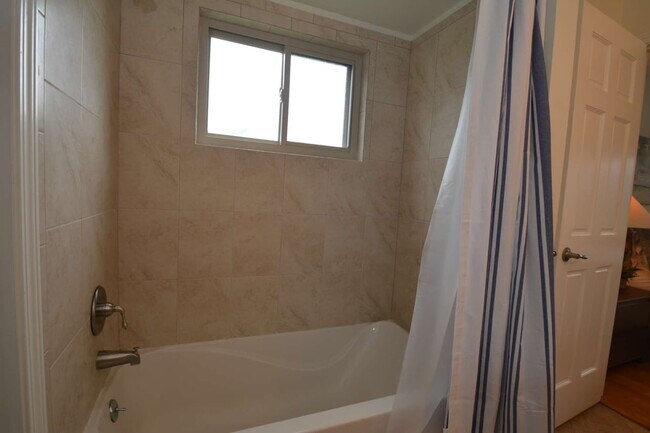 Building Photo - 58 Comanche Ct