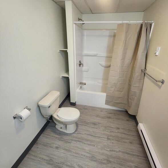 Building Photo - 126 Rush Dr