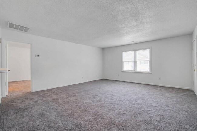 Building Photo - 2150 Spoleto Lane Apt #B6, North Charlesto...
