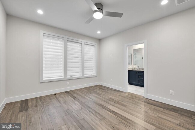 Building Photo - 147 Prairie Ln