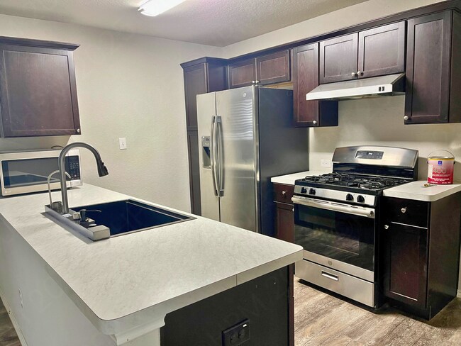 Building Photo - Move-In Special. 1 Month Free Rent with a 16-month lease