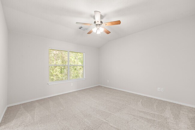 Building Photo - 211 N Burberry Park Cir