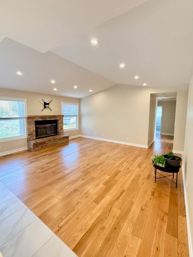 Building Photo - Beautiful 3 Bedroom Home in Northwest Reno