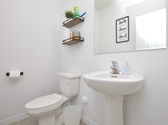 Building Photo - 17901 N Vera Cruz Ave