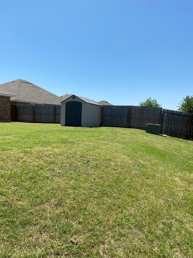 Building Photo - 7921 Frye Ln