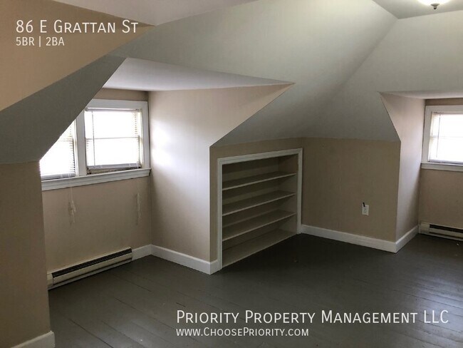 Building Photo - 86 E Grattan St