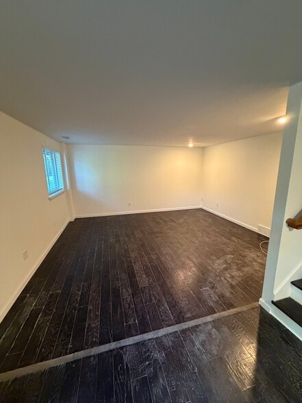 Building Photo - 812 Samone Ct