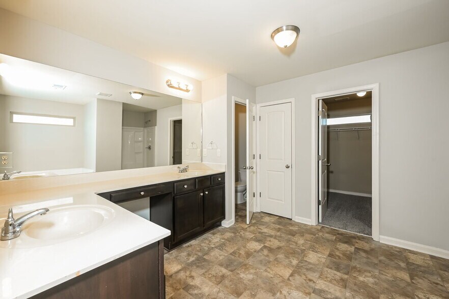 Building Photo - 3578 Rock Elm Ct