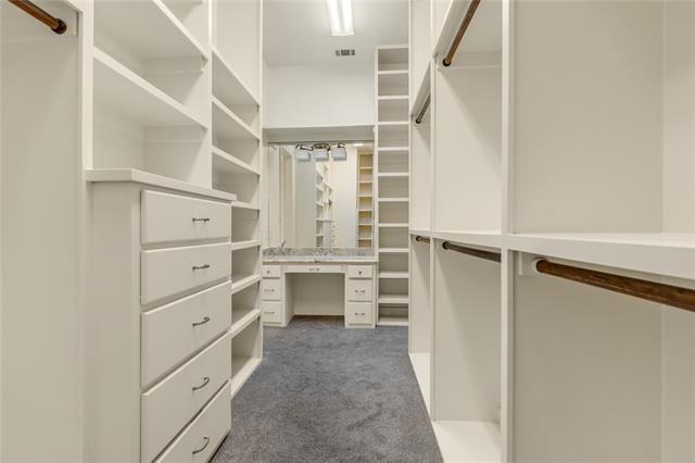 Building Photo - 3759 Broadmoor Way