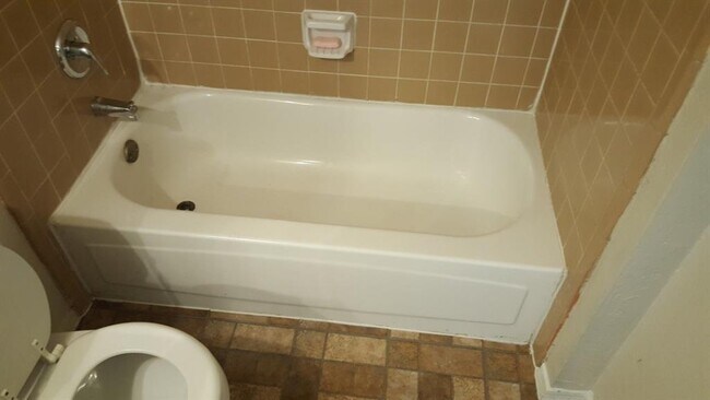 Building Photo - 2015 Bridger Dr