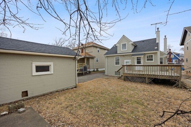 Building Photo - HYDE PARK -Move In This Week, Get $500 Bac...