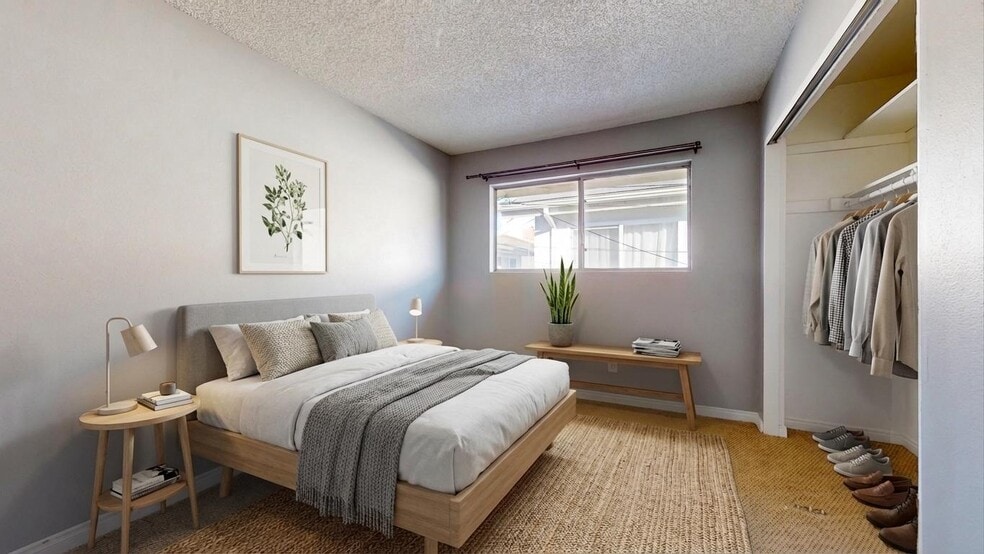 Building Photo - 1306 Amethyst St