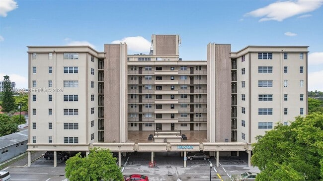 Building Photo - 1811 Jefferson St