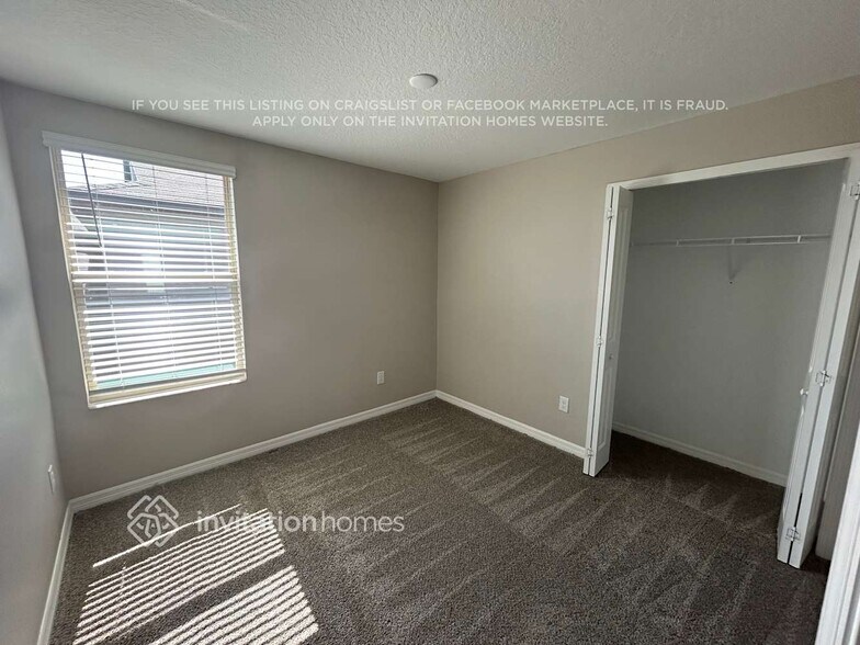 Building Photo - 2262 Jungle Dr