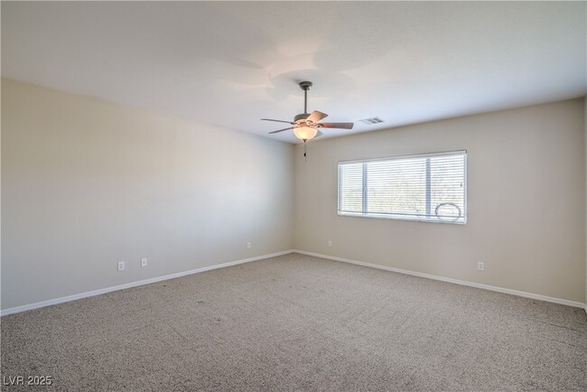 Building Photo - 2464 Sturrock Dr