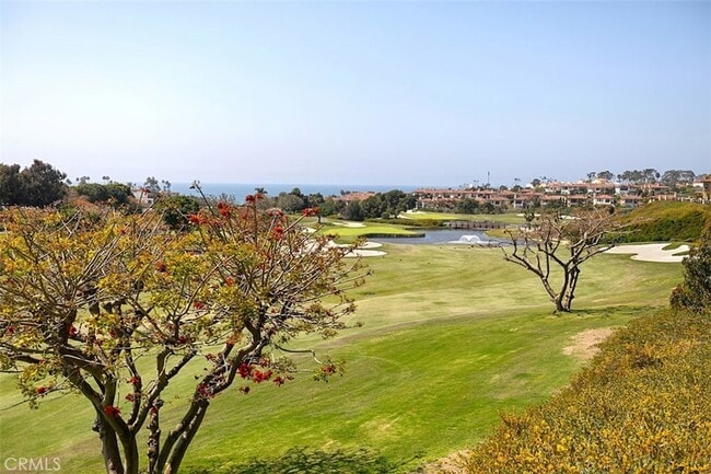 Building Photo - 27 Via Monarca St