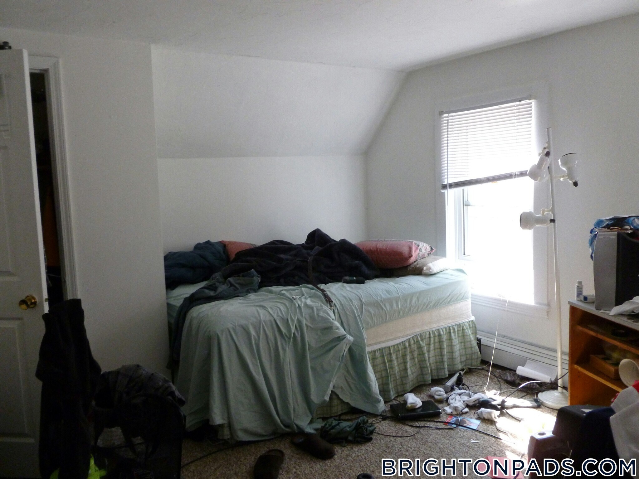 Building Photo - 64 Murdock St