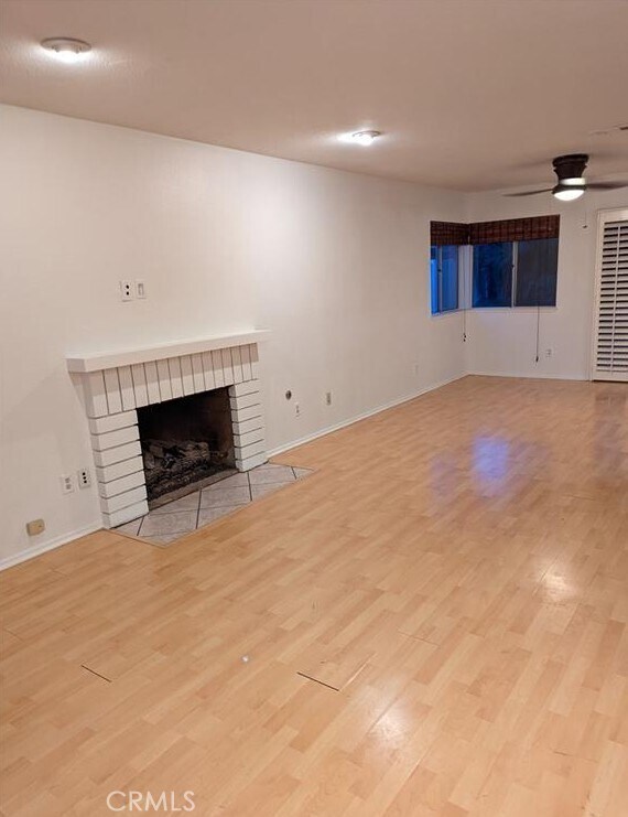 Building Photo - 808 Atchison St