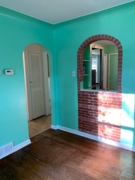 Building Photo - 19354 Seminole