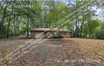 Building Photo - 3972 Sullivan St