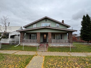 Building Photo - 1838 Phillips Ave