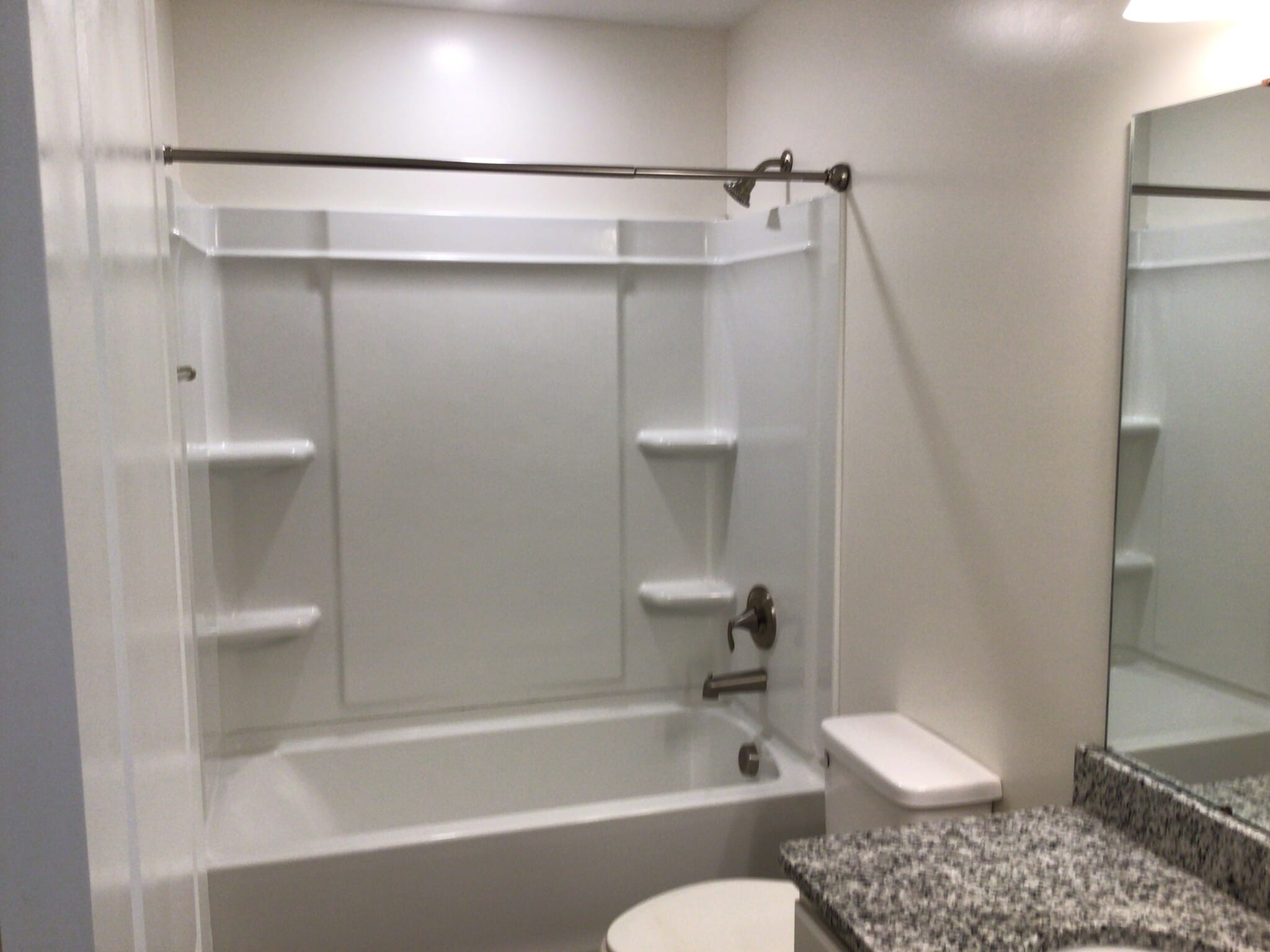 Building Photo - 16 Cherry St