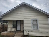 Building Photo - 3206 Anita St